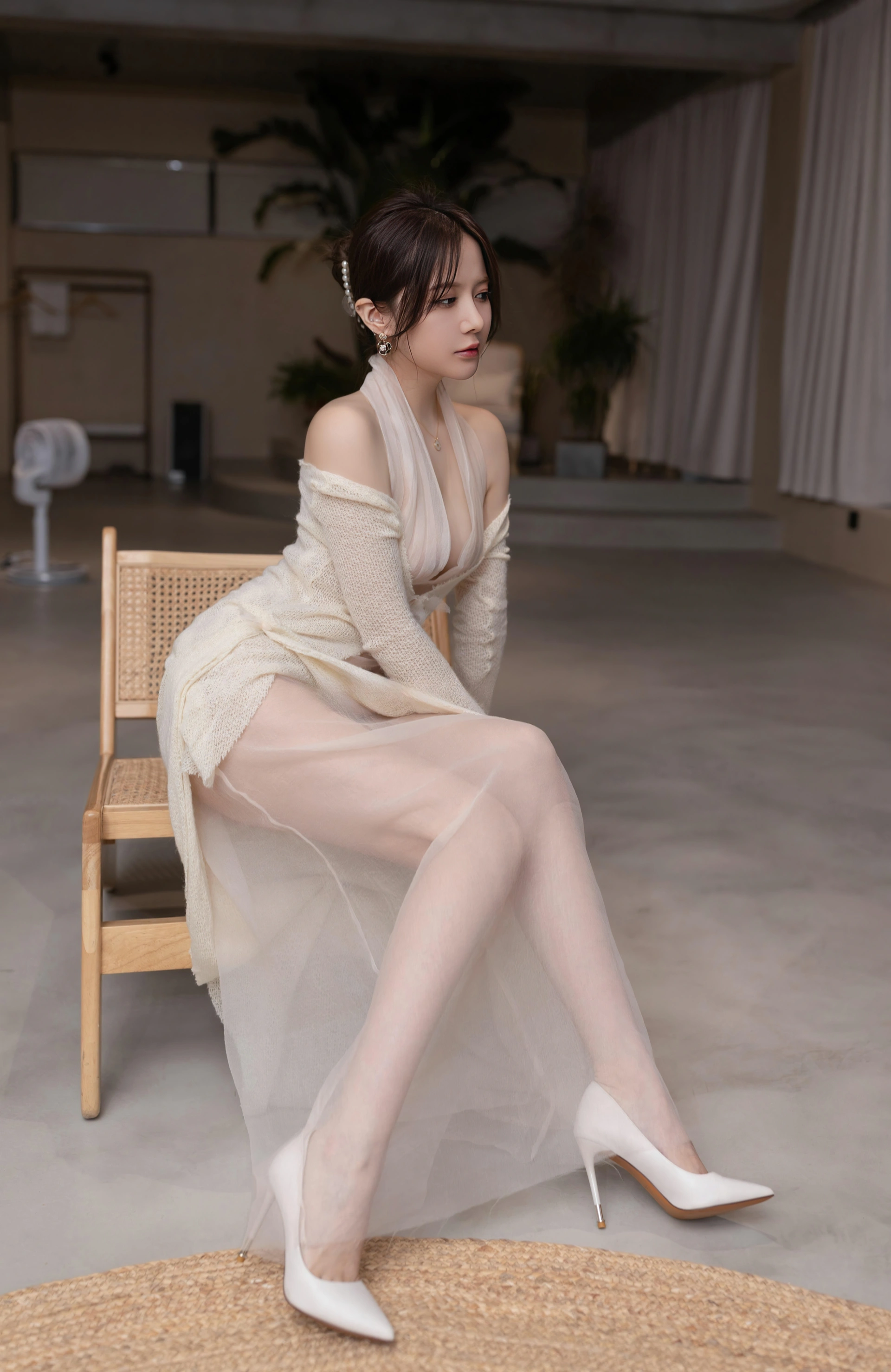 0002 秀人名模鱼子酱Fish内部私购未上架《阿芙洛狄忒》写真 2
